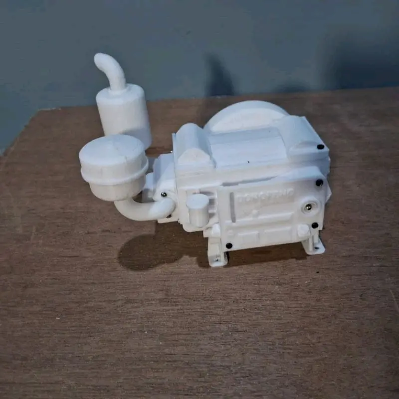 Miniatur mesin diesel Dongfeng kosongan 1