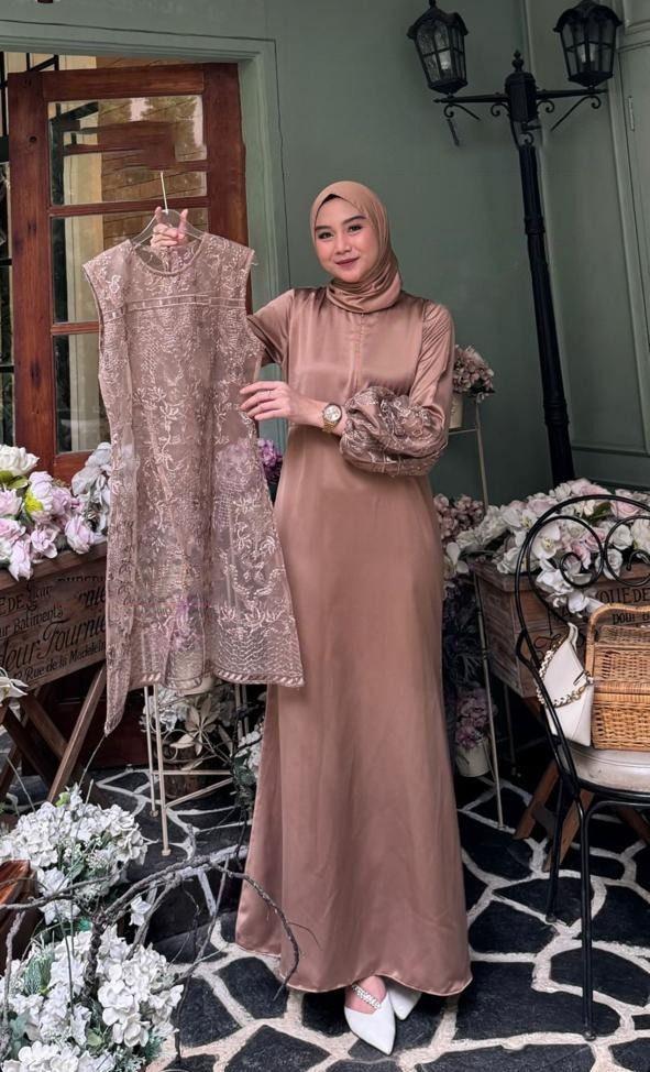 Product Introduction of Gamis Farah / Maxi brukat / Muslim Wanita  Tile  Mutiara  Dress   Karet  Pesta  Mewah  Dalaman  Fit UK L DAN XL Kondangan Coklat Brokat Gaun 14