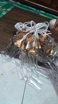 Product Review of Lampu Gantung Rumbai  1 Set Isi 10 Akrilik ubur ubur Kristal Dekor Pelaminan Wedding Event Dekorasi from Y**Y 1