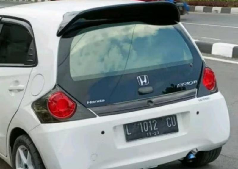 Product Introduction of Spoiler Spoon Mobil Honda Brio Old Aksesoris 9