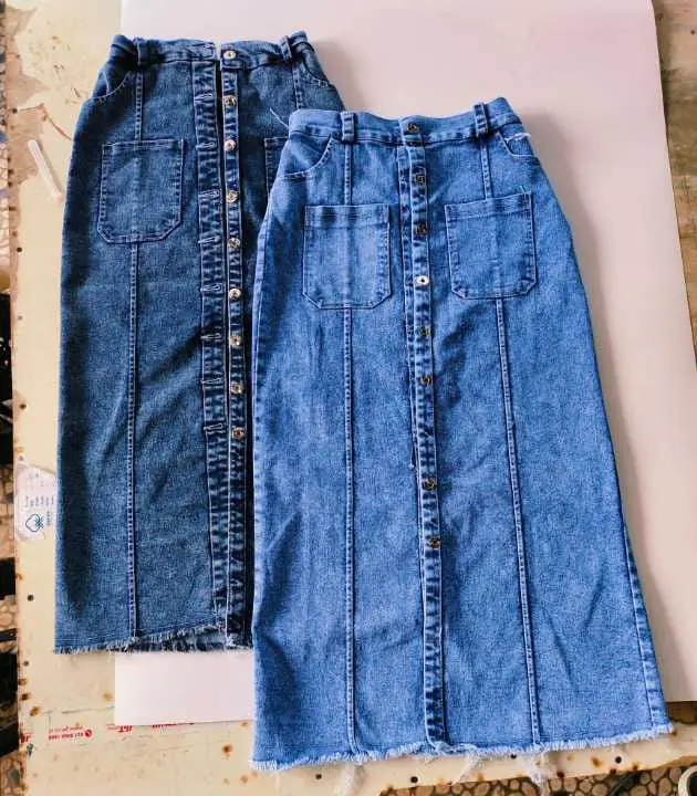 Rok Jeans Skirt Panjang dengan Kancing Depan dan Karet Tebal untuk Wanita - Cewek