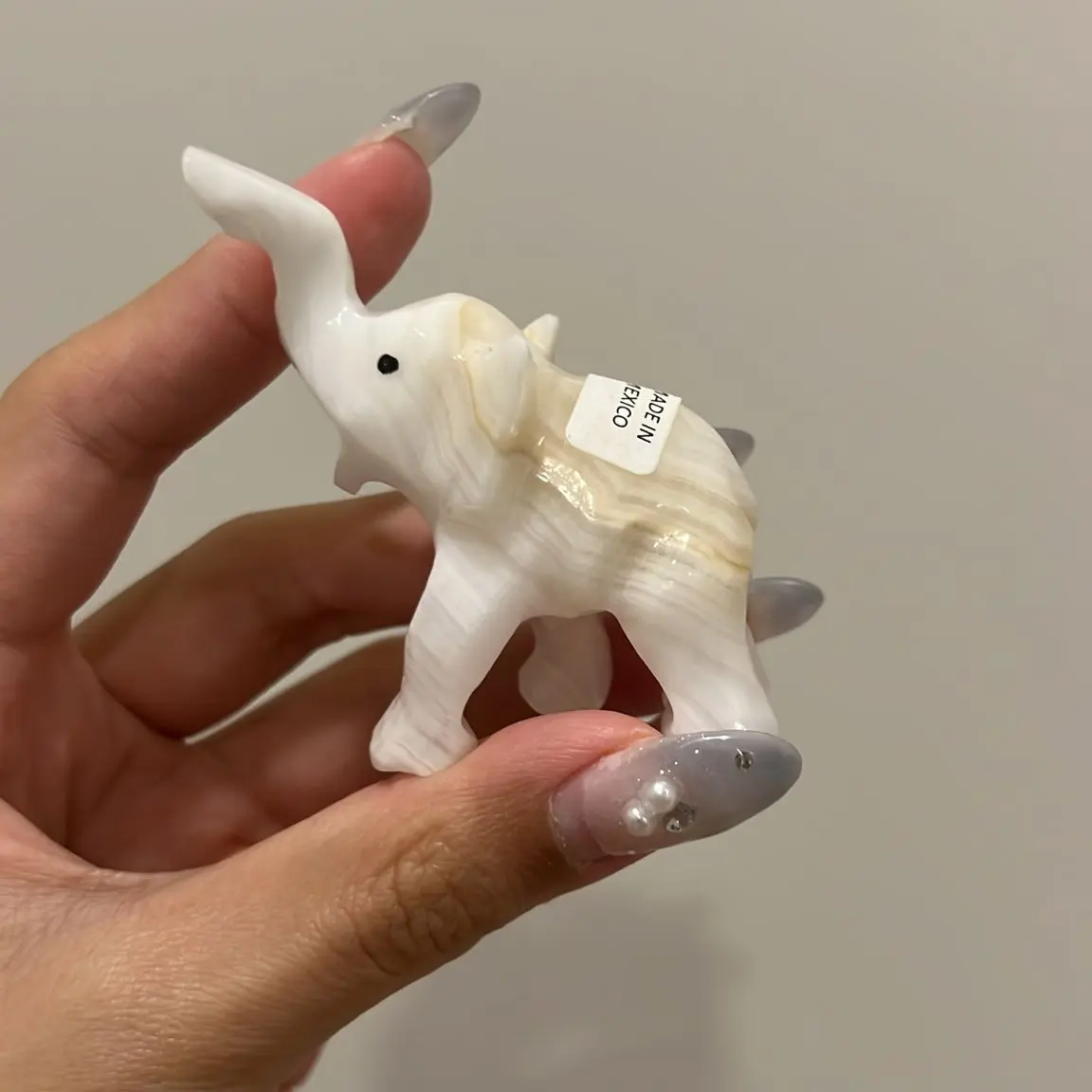 Auralis.sg Crystal Mexican White Onyx Elephant