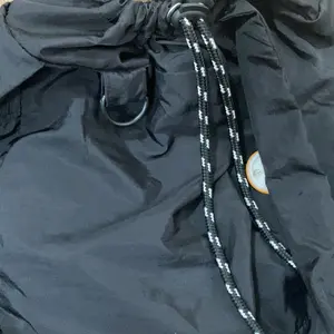 Tas selempang Nylon Cringkle slingbag pria wanita premium Tas slempang multipungsi