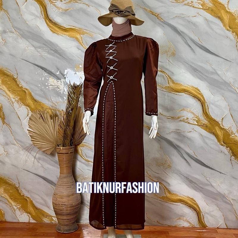Batiknurfashion.(COD) Nadia dress mewah kondangan // bridesmaid// Gaun mewah// baju kondangan wanita 2024 // Bajukondangan mewah dan elegan// ootd// baju kondangan warna burgundy // Ootd berhijab //bridesmaid dress  Gamis  Pesta Wanita 2