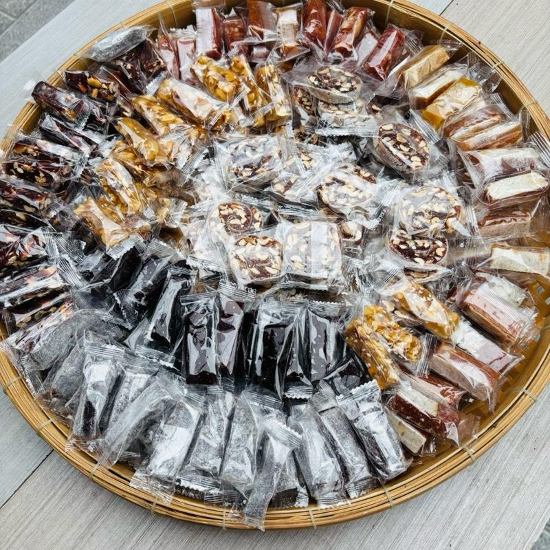 1kg 8 loại kẹo kẹo chuối dai chdẻo mẵng cầu chuối mẵng cầu khóm khóm dừa non
