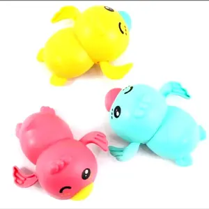 (Harga 3pcs) mainan bebek & katak putar berenang / YI 18,YI 20