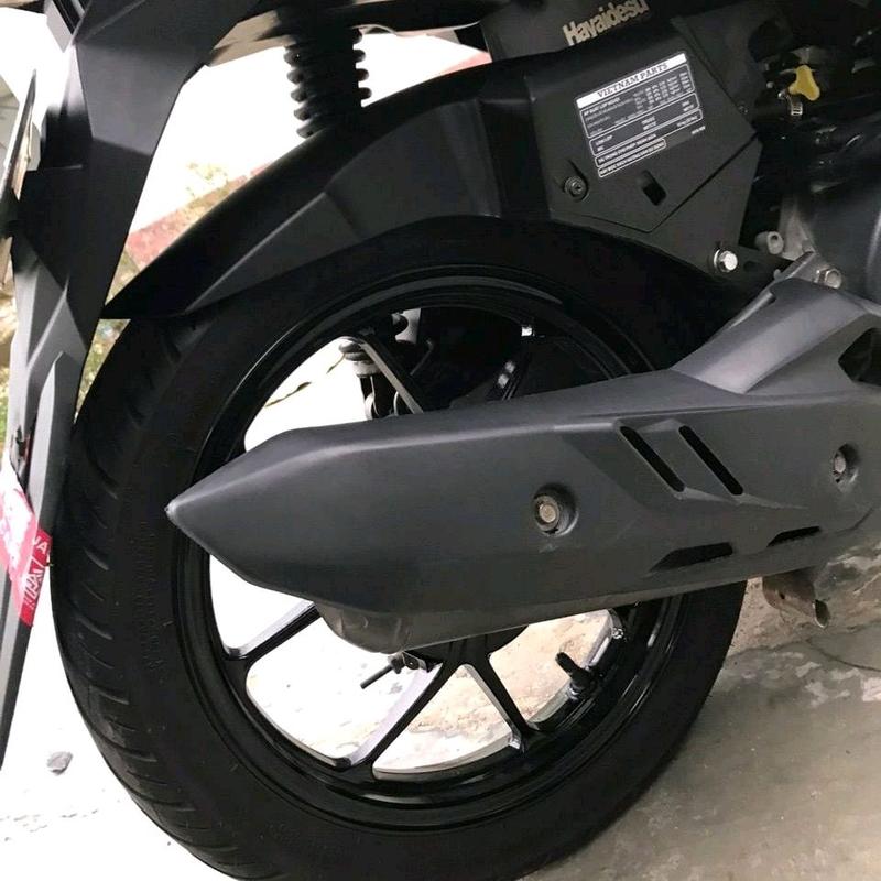Breket Bracket Dudukan Huger Hugger Airblade Knalpot Beat Deluxe FI eSP Scoopy Bracket Hugger Motorcycle Beat Scoopy Genio Bahan Plat Tebal Free Baut dan Mur 4