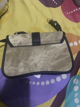 Product Review of En-ji Yuno Shoulderbag - Khaki from _**e 2