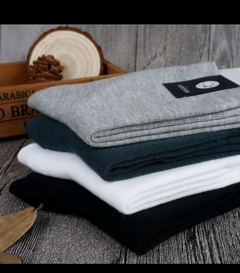 Product Introduction of 3 pasang kauskaki kantoran panjang3/4 bahan katun import Pria Dewasa Cowok 1