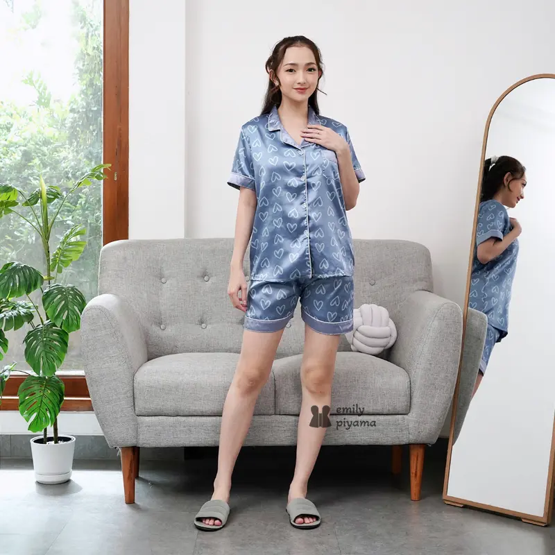 EMILY PIYAMA Baju Tidur Set Piyama Model Icon Love Kemeja Bahan Satin Lengan Pendek Celana Pendek Premium Pakaian Tidur Wanita Dewasa 1