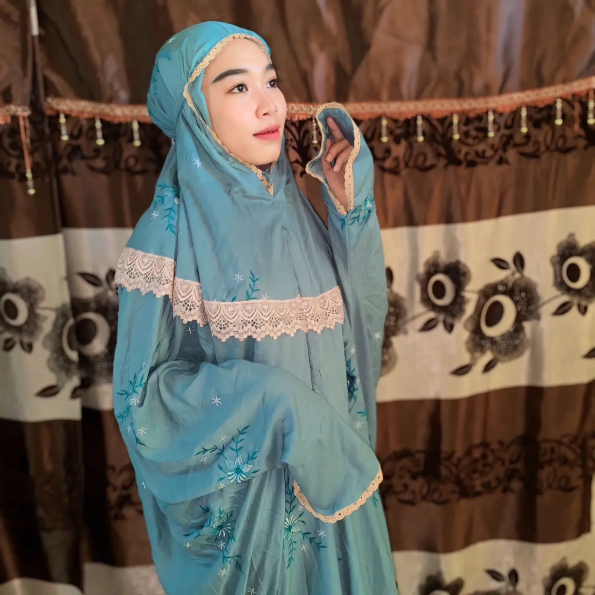 Mukena Terusan Dewasa Bordir Bunga Rayon