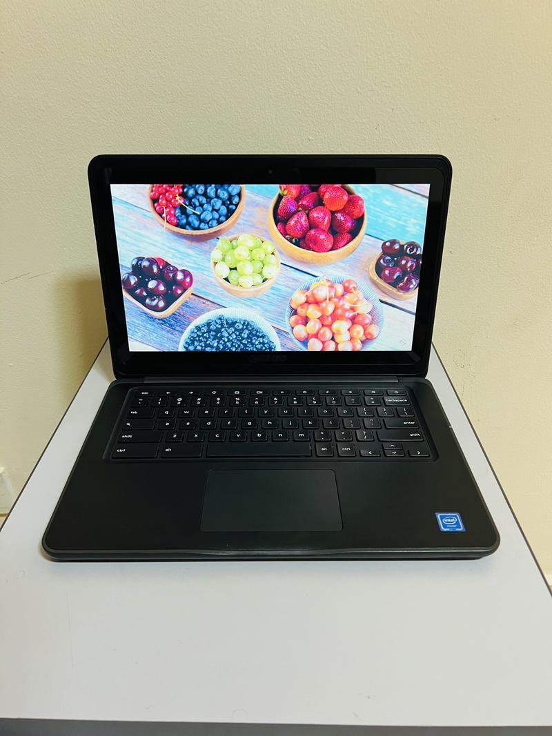 Product Introduction of (Refurbish) dell laptop Chroombook - 14 inches big display- touch screen - play store- tape c charger- 17