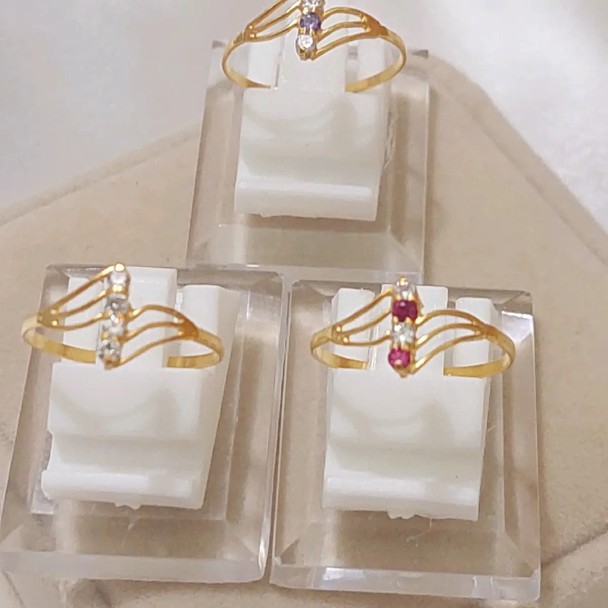 Cincin mata empat jari-jari 1/2 gram