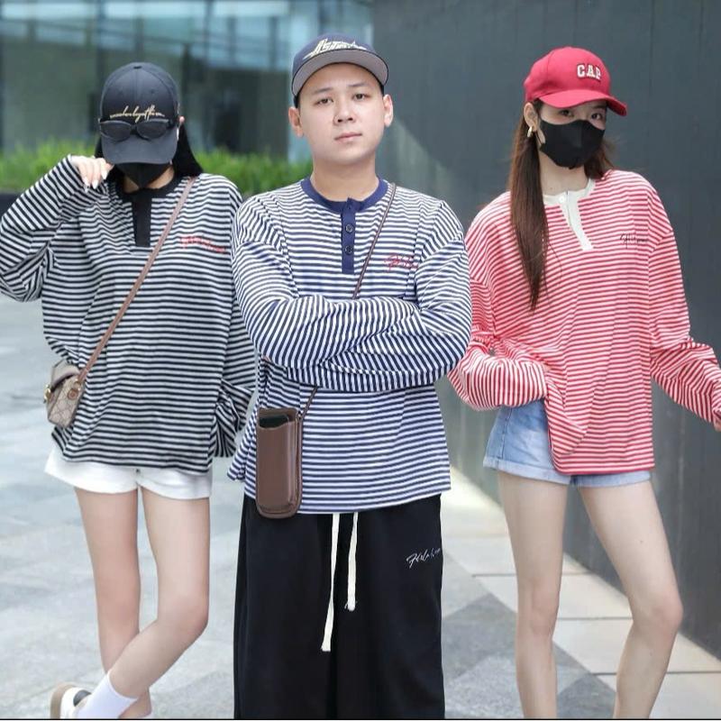 HÀNG MỚI VỀ Áo Thun Nam Nữ Cổ Trụ Phối Cúc Dài Tay Họa Tiết Kẻ Sọc Co Giãn 2 Chiều Thoáng Mát