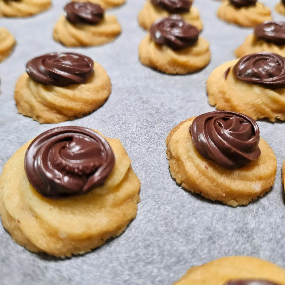 Nutella Butter Cookies with Hazelnut Paste | Festive Baking Snack