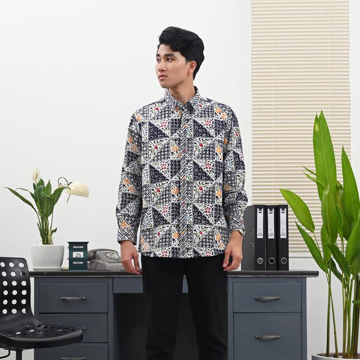Gambar Trabalho - Rama Long Wonogiren L0165, Baju kemeja batik lengan panjang - S dari Nona Rara Batik Kota Administrasi Jakarta Timur Tokopedia