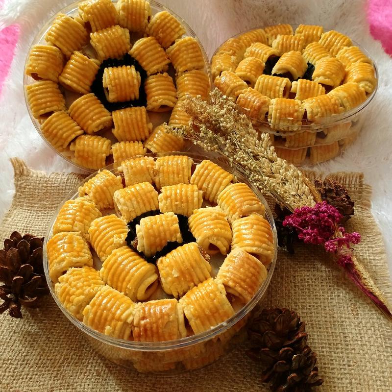 Nastar Gulung Lumer Toples 250gr 0