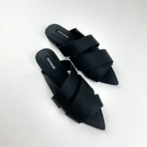 Tarompah Shoes Bella Black Mules Wanita 2cm