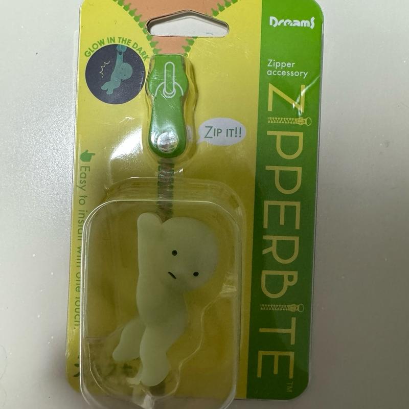 Smiski Zipperbite Accessory - Hanging On Zipper bite - TikTok Shop ...