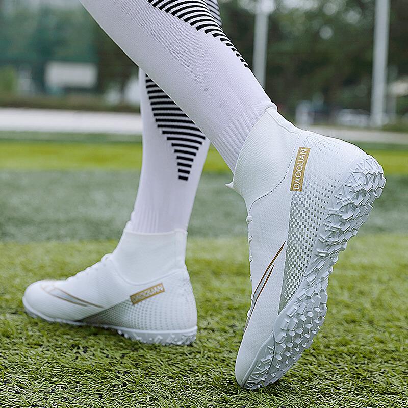 Product Introduction of Men's Quality Football Boots Assassin TF/AG Football Shoes Futsal Training High Cut Soccer Shoes Outdoor Sneaker 20