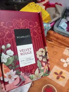 Product Review of Scarlett Whitening Extrait De Parfum 30ml from V**a 0