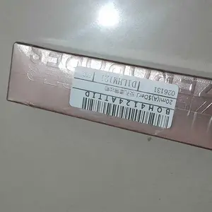 [BUY 1 TAKE 1] 20ml Primer Rias Wajah Pori-pori Tak Terlihat Primer Wajah Fokus Lembut Pengontrol Minyak Pelembab Tahan Lama Basis Rias Memperbaiki Kerutan Garis Kering Warna Kulit Meratakan Menutrisi Kulit Krim Pra-Rias Alas Rias Tidak Berminyak 19