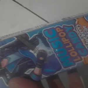 [HALAL] Permen Lollipop Musik , lollipop bernyanyi, disukai dewasa & anak-anak! Tersedia 2 rasa: stroberi, bluberi. Camilan favorit anak, lezat dan harga terjangkau. Cocok untuk Ramadhan & Lebaran, pilihan bagus untuk hadiah dan menjamu tamu.
