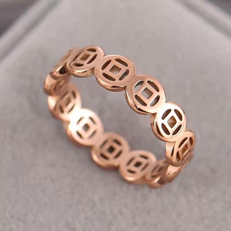 Set Cincin Gelang Pembawa Keberuntungan Model Terbaru Bahan Titanium Steel Anti Karat & Anti Pudar Beli 1 Gratis 1 Aksesori Harian Desain Simple Cocok Pakai Sehari-hari
