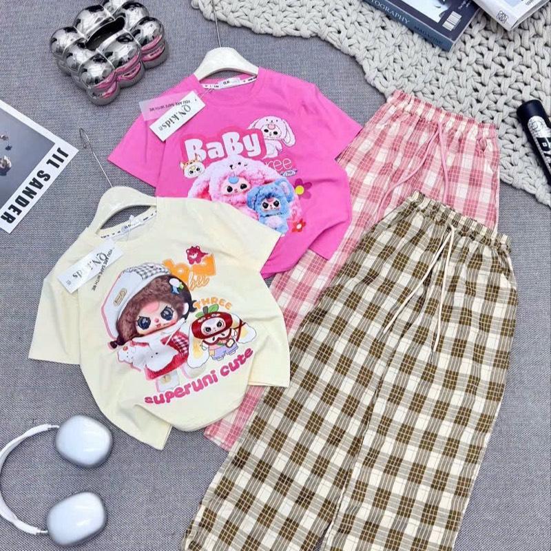 XẢ KHO Combo 2 bộ áo cộc quần kẻ xuông cotton cho bé gái size 10-45kg in hình baby three hot trend