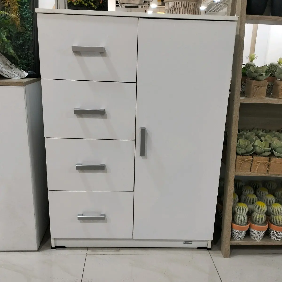CHEST 4 DRAWERS 1 DOOR BELL