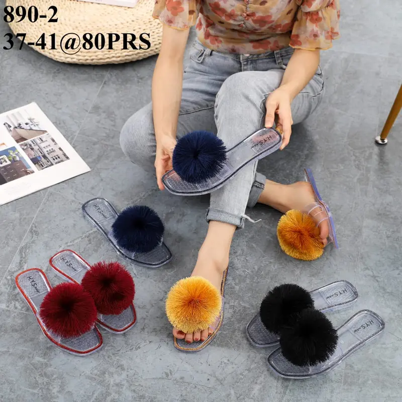 Koleksi DM141 Sendal dengan Pom Pom, Bahan Berkualitas dan Tersedia dalam Beragam Warna Cerah 2