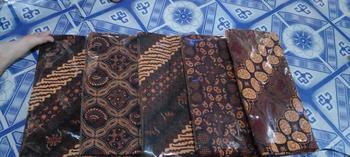 Product Review of MEGANTARA paket hemat isi 5 pcs kain panjang jumbo jarik batik jumbo jarik serbaguna spesial panjang jumbo peranakan batik parang batik  jogja kain jarik from A**😎 1