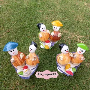 Boneka kerang / boneka kerang untuk hiasan / boneka prakarya dari kerang / boneka