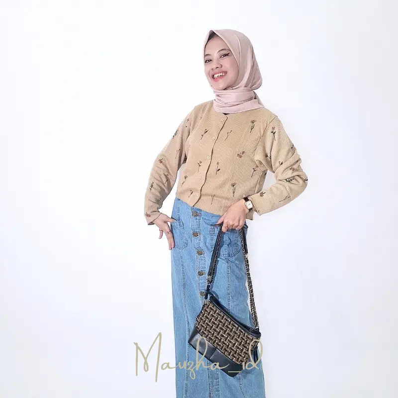 CARDI CROP WAFER MOTIF |  Atasan Wanita Crop 1