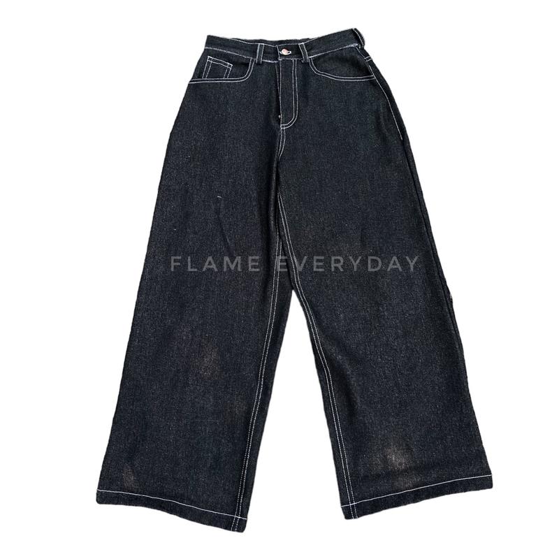 Product Introduction of Flame Everyday Celana Denim Y2K Denim Big Pocket Bordir Raw Denim 13oz Jeans Panjang Pria 75