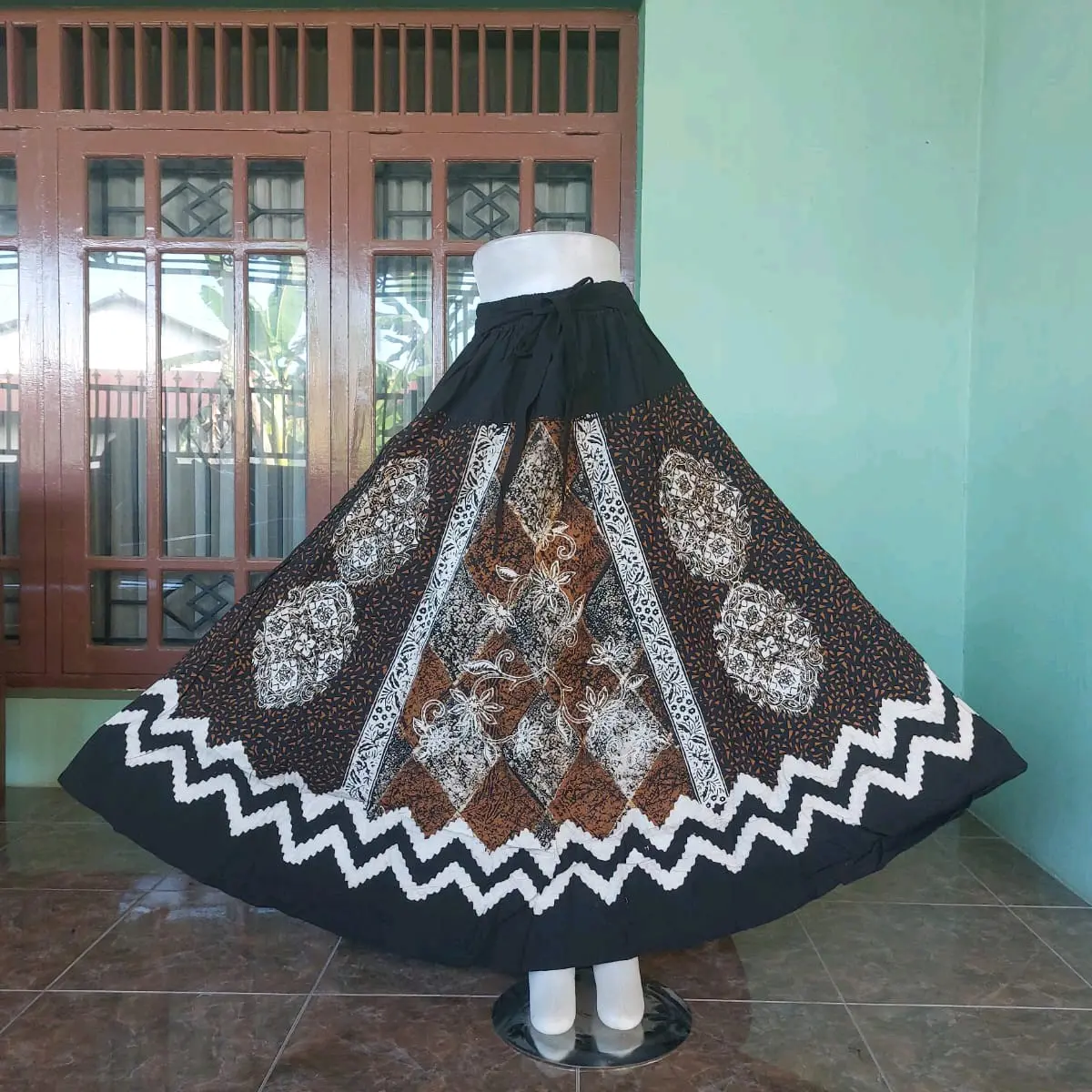 rok karet batik cap                             ,   ,