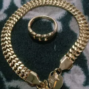 Gelang dan Cincin Wanita Titanium Gold Pree Aksesoris Perhiasan Elegan