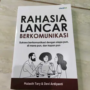 Paket Buku Motivasi Komunikasi Rahasia Lancar Berkomunikasi, Seni Membangun Relasi, Cara Mudah & Praktis Belajar Public Speaking (Isi 3 Buku)