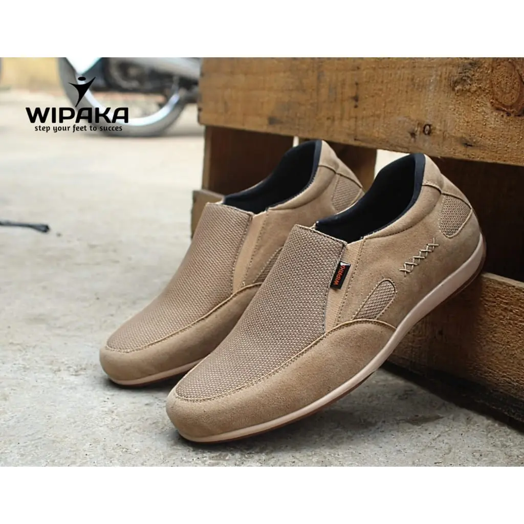 Sepatu Casual Sneakers Slipon Pria Terbaru 2024