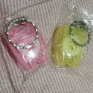 DENTAL FLOSS/BENANG 15METERPEMBERSIH GIGI MODEL GANTUNGAN KUNCI