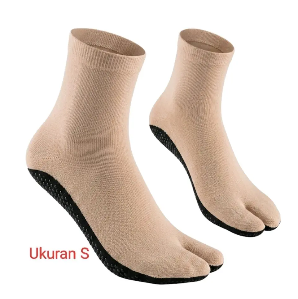 kaos kaki jempol cewek telapak hitam ada tiga ukuran S M L