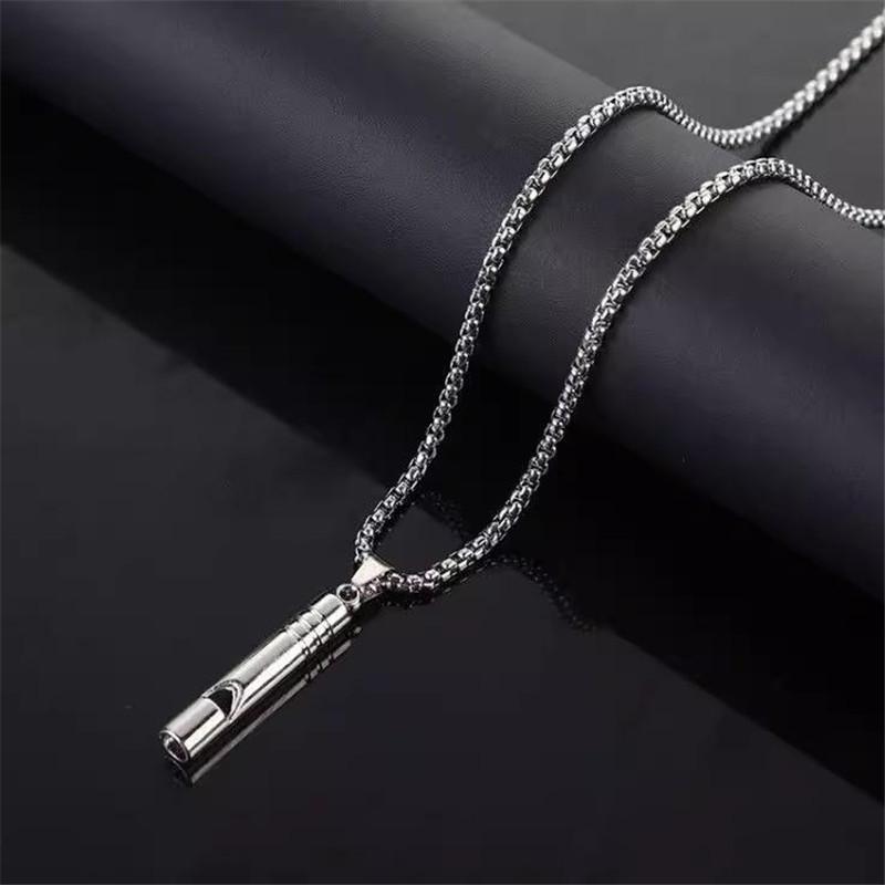 Kalung Loket, Wisel Boleh Tiup, Fesyen, Trend Retro, Aksesor - TikTok ...