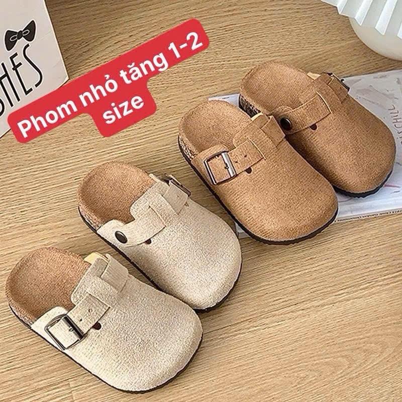  Mua 1 Tặng 1 Quà   Mã B59   Phom Nhỏ   TĂNG 1-2 Size Dép Sục Da lộn đế cao su mềm phong cách Hàn Quốc cho Bé 