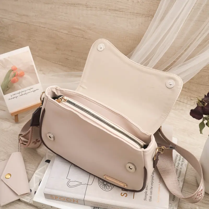Tas Wanita YUKARI Tas Selempang Wanita Slingbag Tali Anti Pegal Polet Serut Motif Gelombang Ala Korea 1
