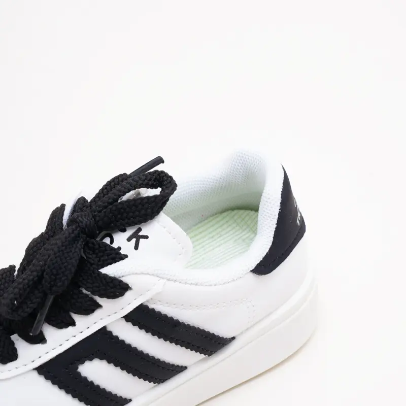 BOMBBEAR GAJIAN SALE 7.7 YNSS2203 Sepatu Sekolah Anak Dengan Fashion Sneakers bahan Strap Velcro Variant Tali Sepatu Kulit Sintesis Premium, Nyaman Lentur Ringan Desain Ergonomis untuk Aktivitas Aktif Si Kecil! warna Hitam Coklat Merah Ungu size 26-37 6