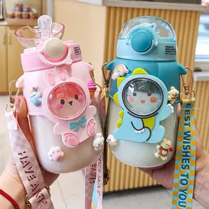 Botol Minum Anak Lucu Motif Kartun 720Ml + Tali Panjang BPA FREE Botol Minum Viral Botol Minum Terbaru FREE STIKER 2D&3D Biru Coklat Ungu Pink Bottles