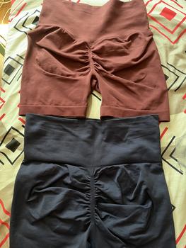 Product Review of New arrival seamless high waist women's fitness running yoga shorts from v**n 1