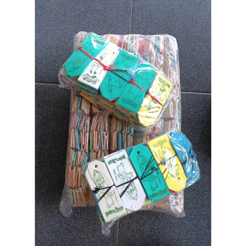 MAINAN PARASUITAN BESAR BUSA PLASTIK WARNA WARNI 1 PAK ISI 50 PCS