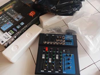 Product Review of Yamaha USB 7 Saluran Console Pencampuran Bunyi dengan Mixer Rekod Bluetooth untuk KTV Stage Amplifier Audio Compact Plug Smartphone Recording Wireless Bass Subwoofer mixer  4 channel from M** P** 2