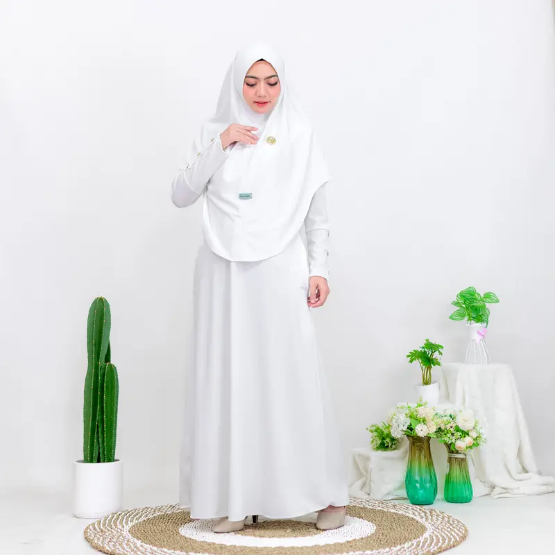 Gamis Soraya Set Hijab Bahan Knit Premium Elegant Tidak Nerawang Dan Anti Panas Sudah Sama Bros Kain Muslim Panjang Syari 1
